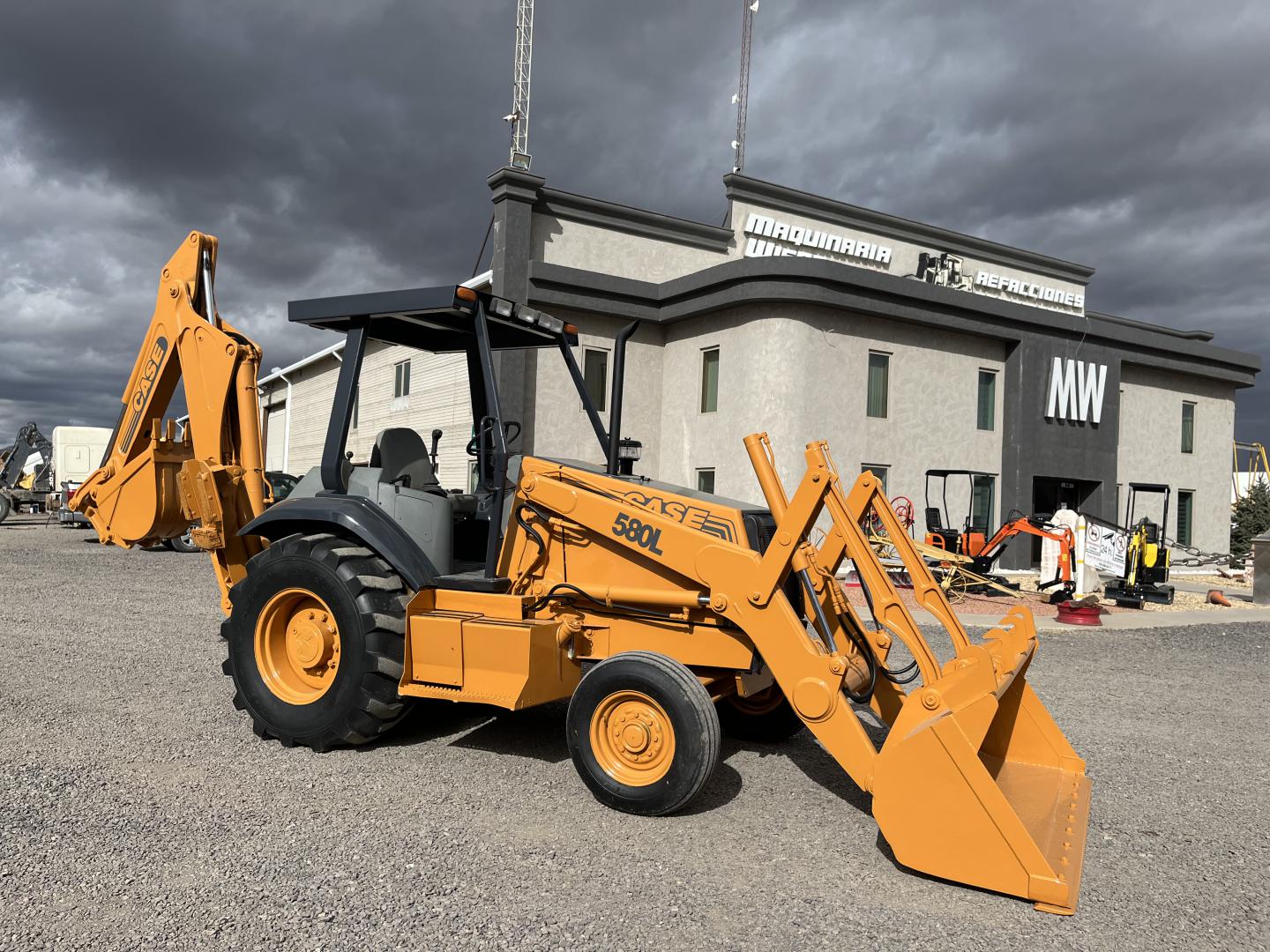 ./imagenes/INVOICE/2019/17209/RETROEXCAVADORA CASE 580L (1).JPG